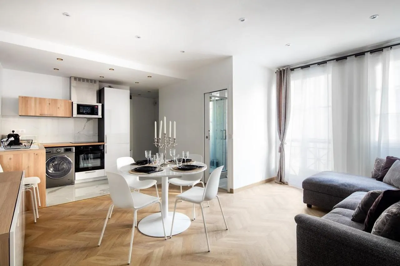 Apartment Suite Luxury Nation 26 Paris
